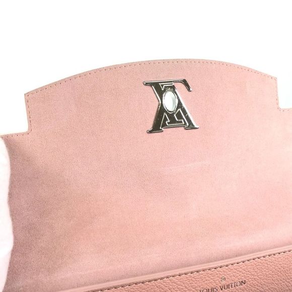 Louis Vuitton Lock Me Ever Shoulder Bag Pink - Picture 13 of 15